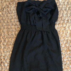 Strapless black dress!!